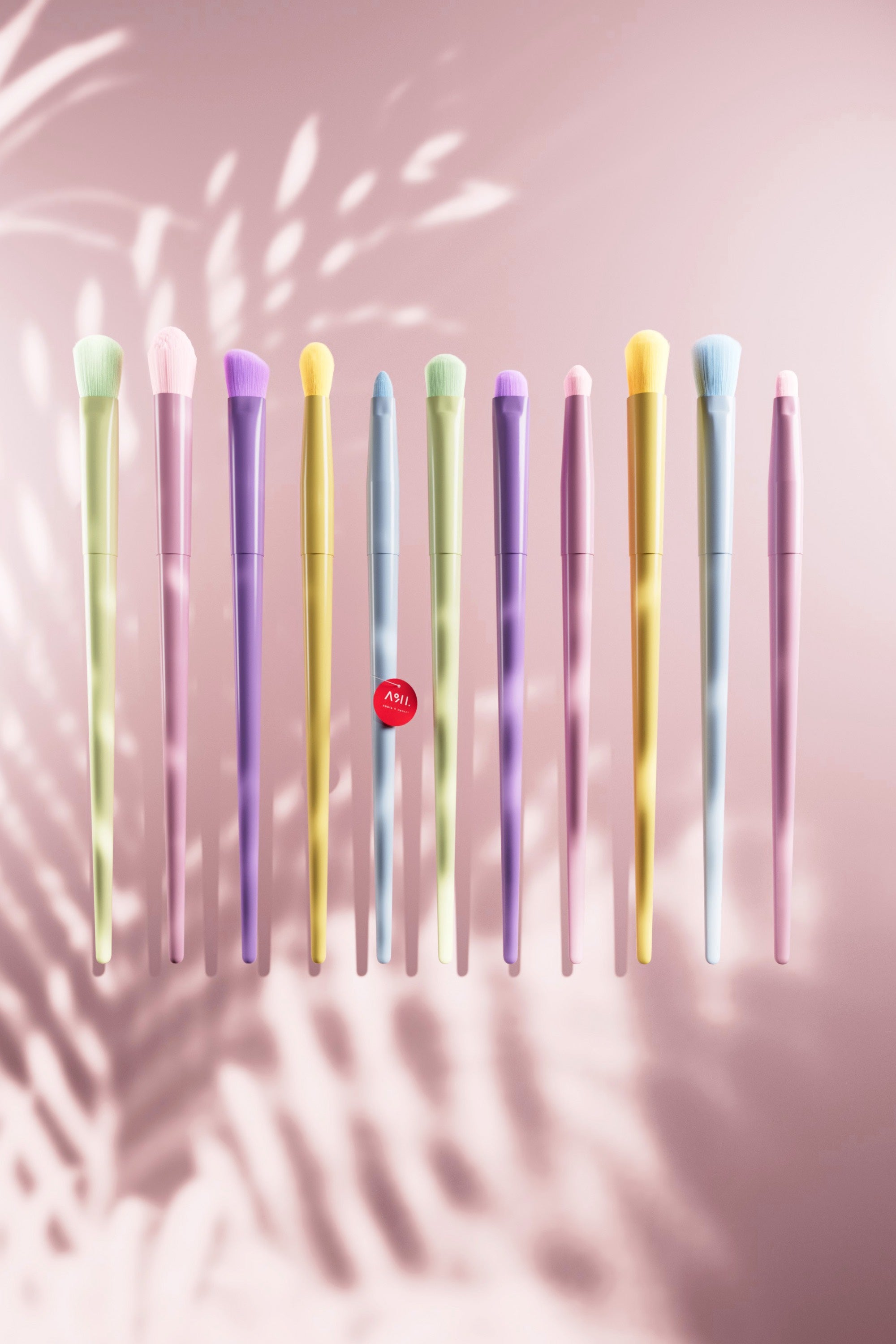 Juego de 17 brochas de maquillaje minimalistas y coloridas A&H